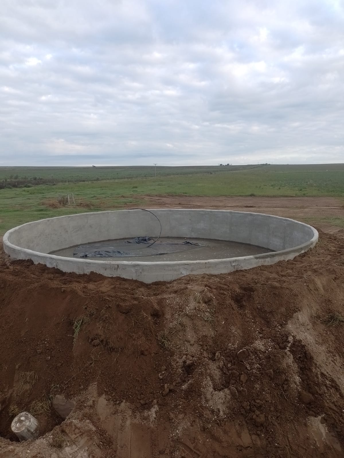 Tanque de agua 15000 litros instalado